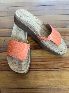 Donald Pliner FiFi Orange Croc Embossed Leather Cork Platform Sandals - Size 9